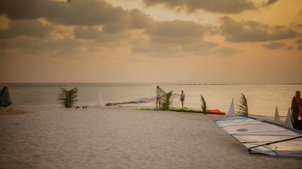 Escapism Maldives Hotel Feridhoo Ngoại thất bức ảnh